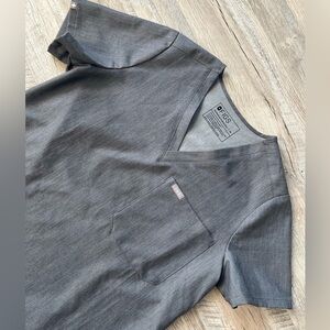 Figs Catarina One-Pocket Scrub Top Graphite Size Medium